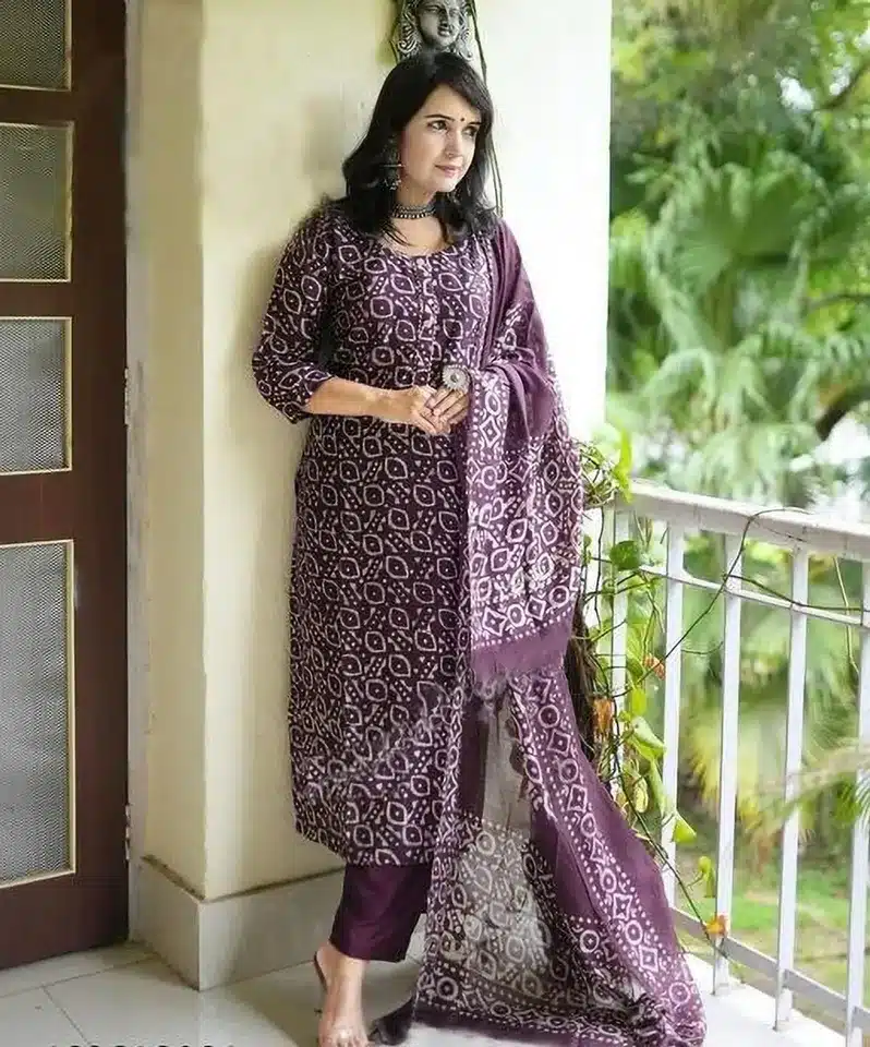 Royal Bandhani Kurta Set
